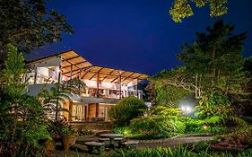 Monteverde Lodge & Gardens By Böëna